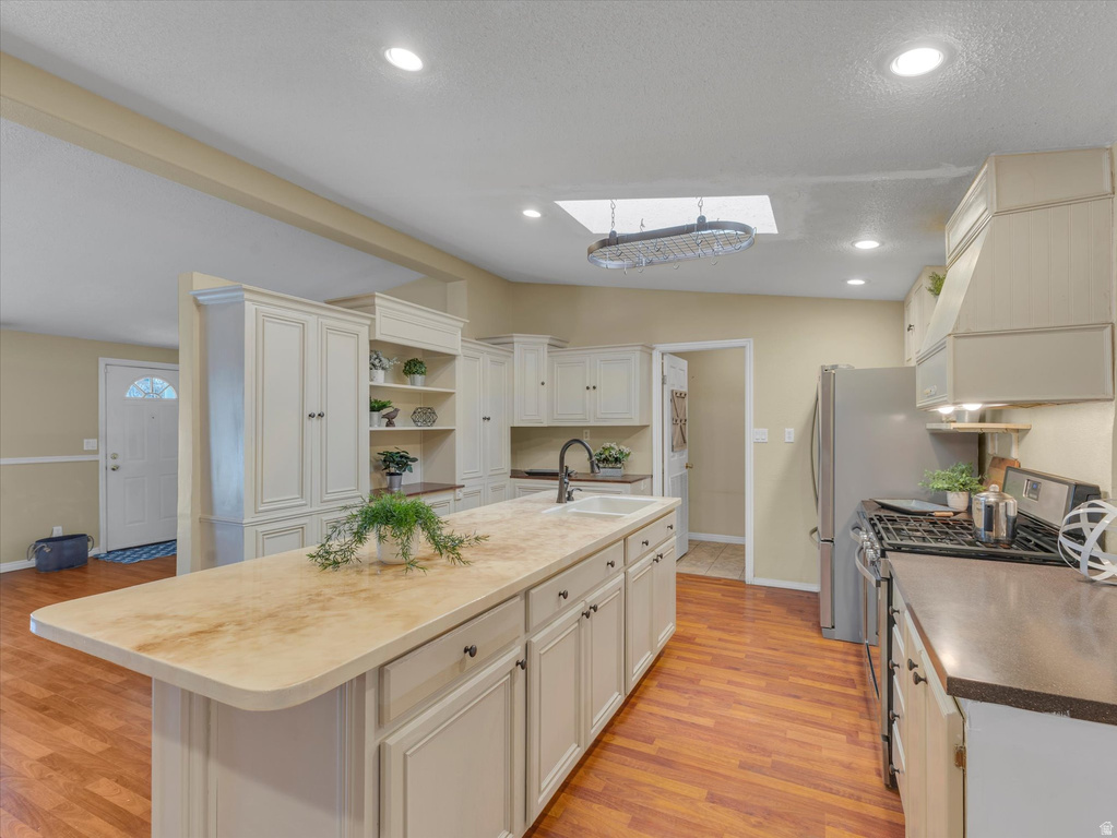 5173 S 2825 W Roy, UT 84067