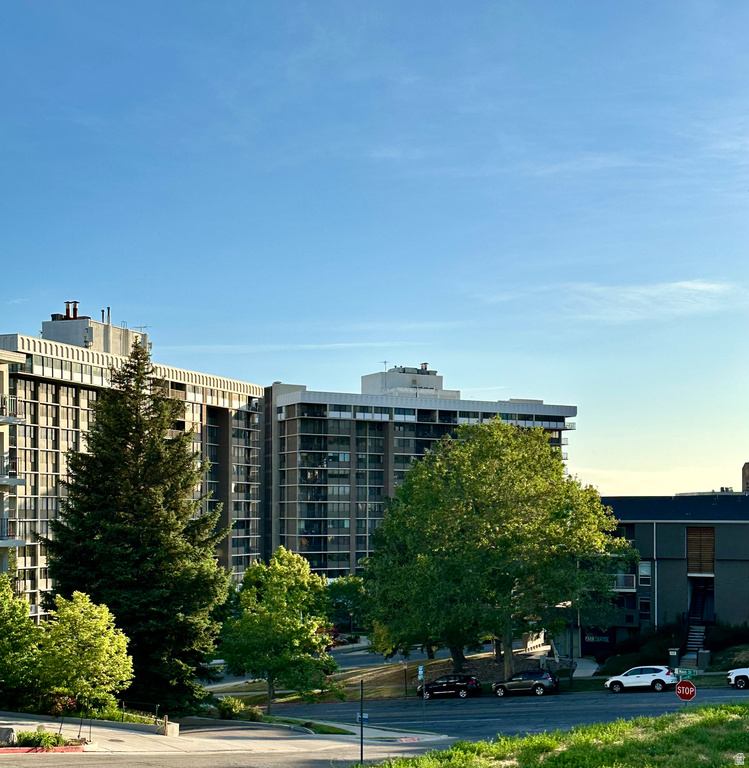 241 N VINE ST ST #403W Salt Lake City, UT 84103