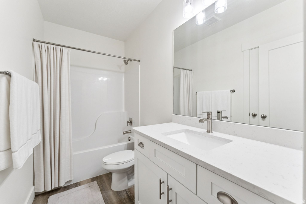 579 E KINGS LNDG Tooele, UT 84074