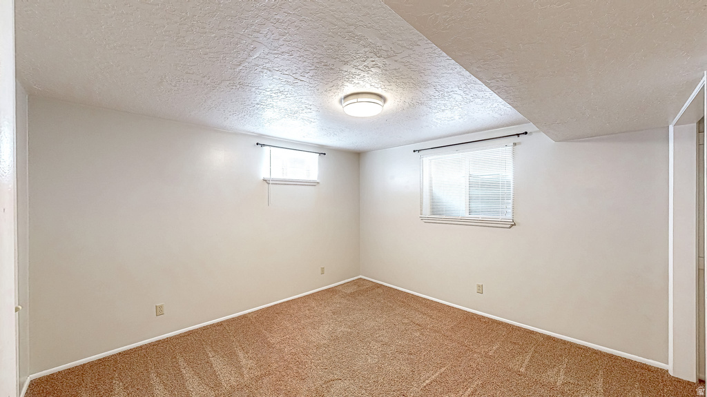 346 S NEBO DR Spanish Fork, UT 84660