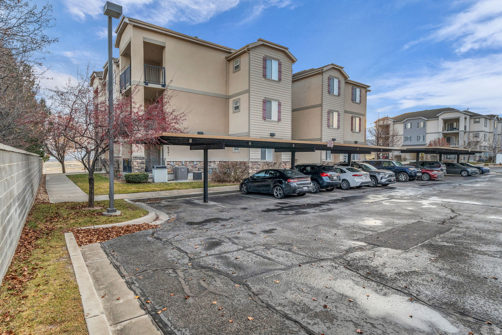 6301 W PASSENGER LN #2 West Jordan, UT 84081