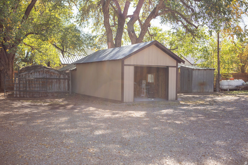 760 W 2000 N Vernal, UT 84078