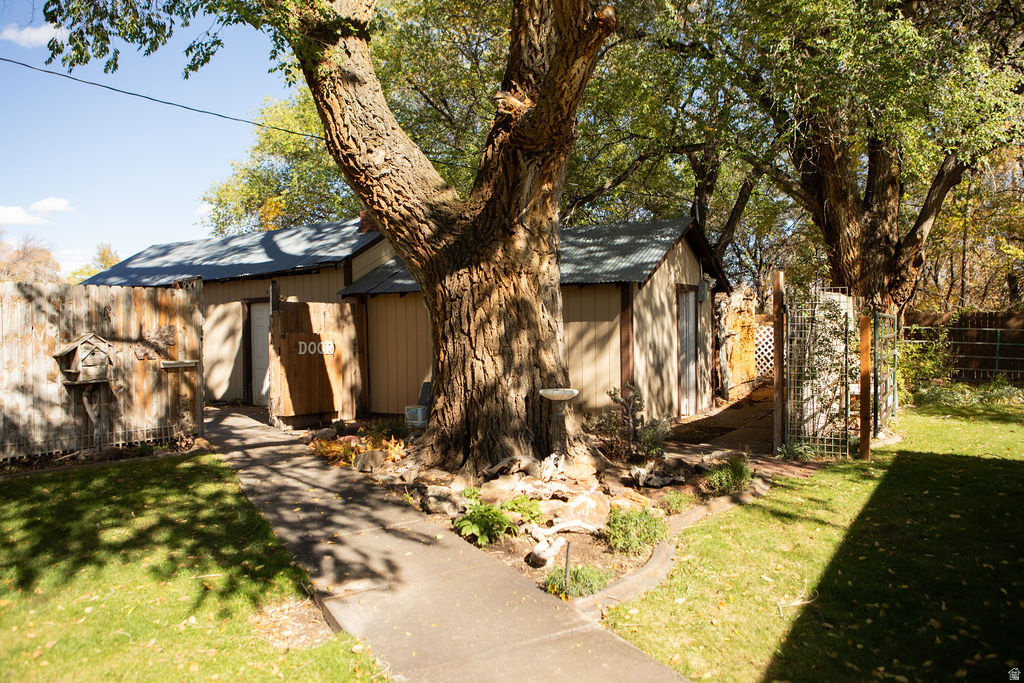 760 W 2000 N Vernal, UT 84078