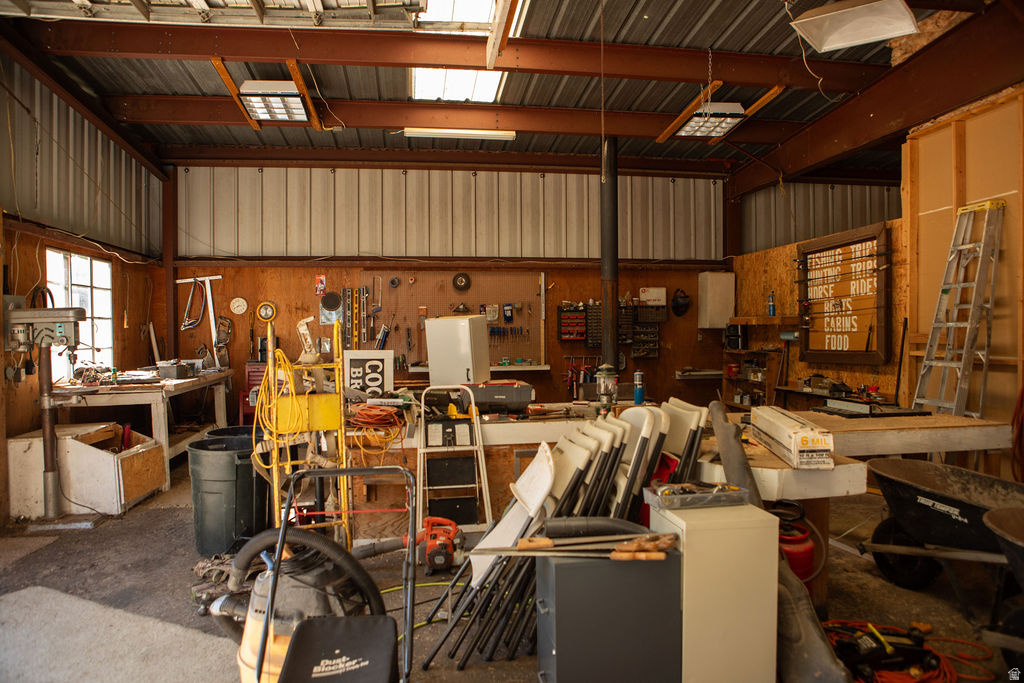 760 W 2000 N Vernal, UT 84078