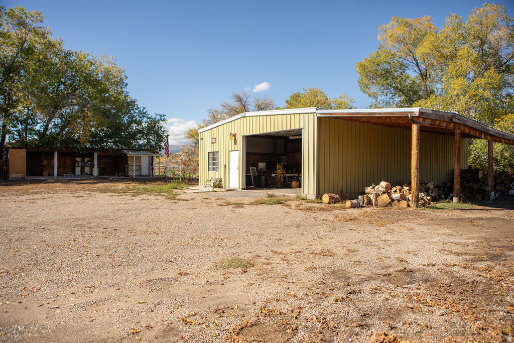 760 W 2000 N Vernal, UT 84078