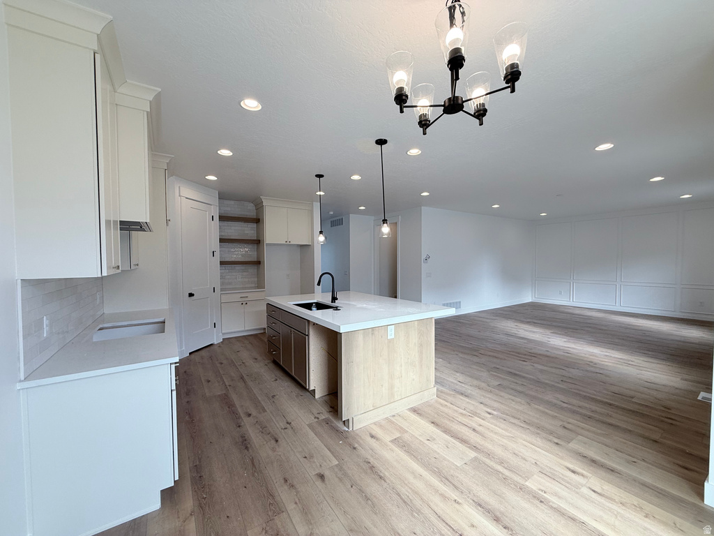 163 W HACKBERRY RD #6527 Vineyard, UT 84059