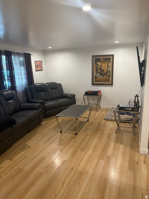 1012 E BELL DR Sandy, UT 84094