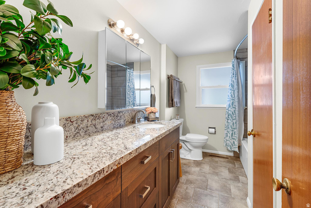 355 W LA SALLE DR Midvale, UT 84047