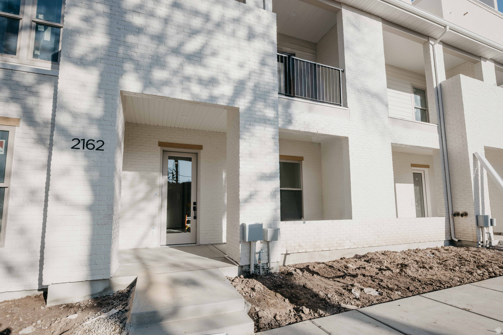 2166 E RISING WOLF LN #19 Holladay, UT 84117