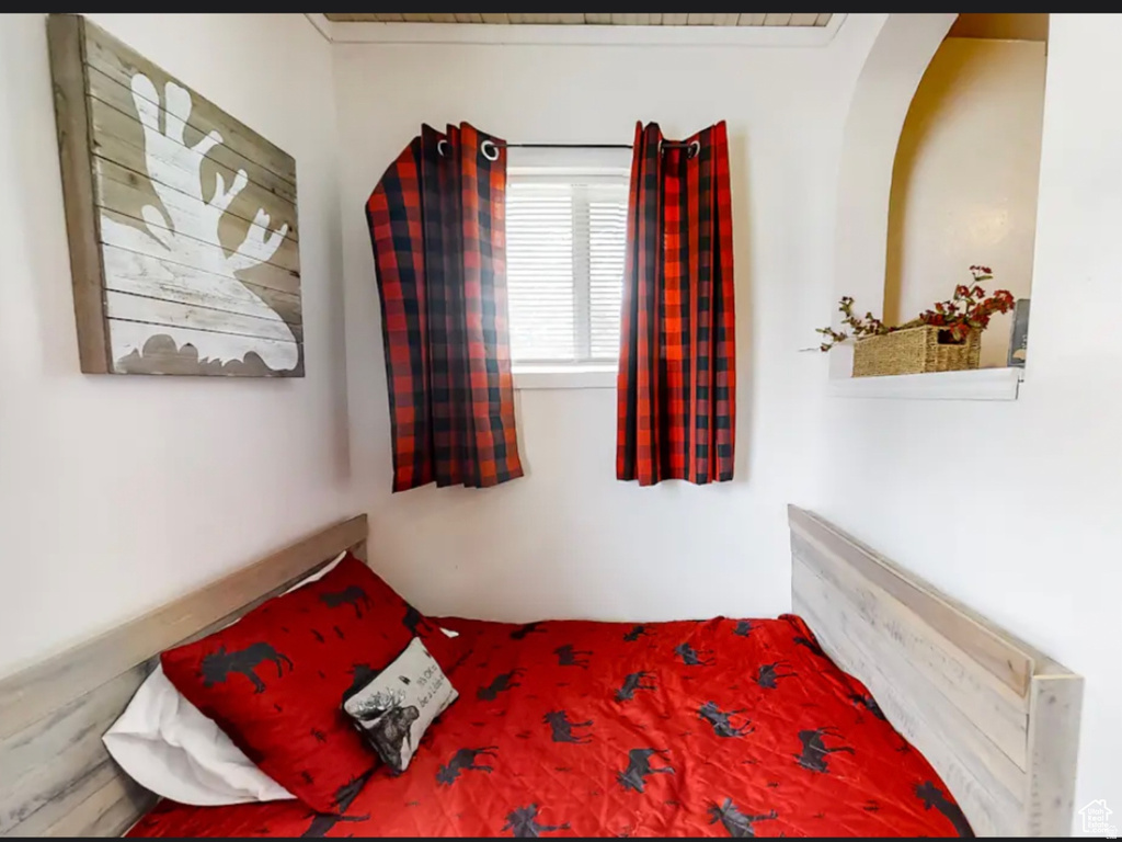 27 W 150 S Garden City, UT 84028