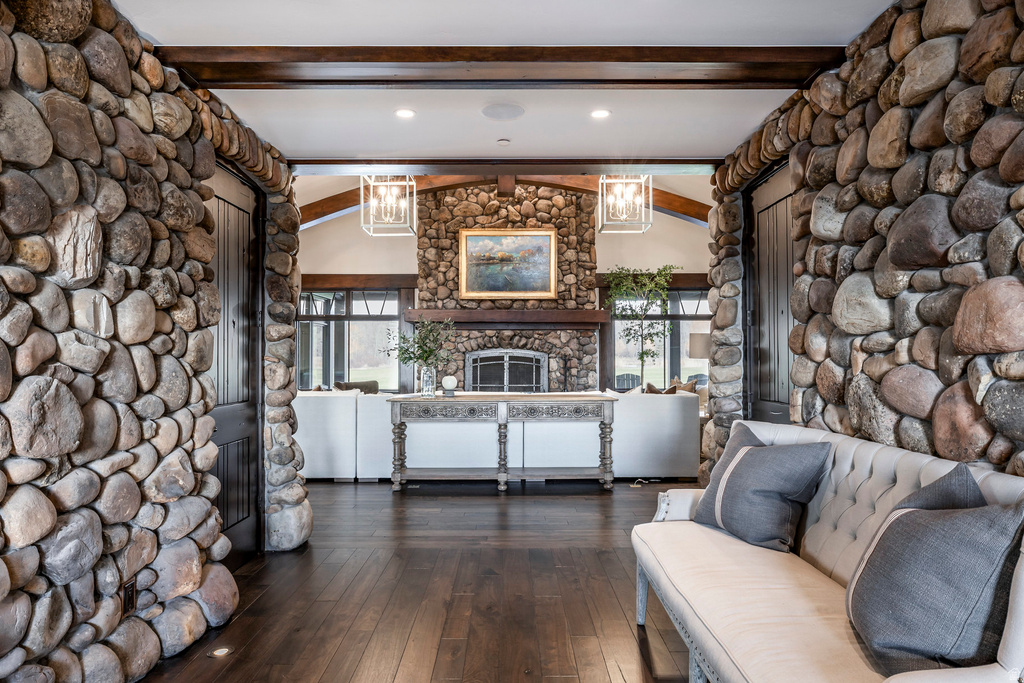 389 E BOULDERVILLE RD Oakley, UT 84055