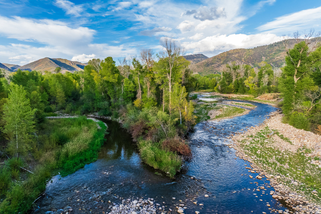 389 E BOULDERVILLE RD Oakley, UT 84055