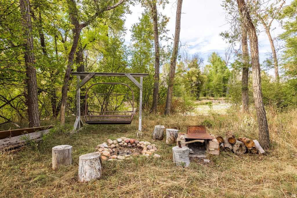 389 E BOULDERVILLE RD Oakley, UT 84055