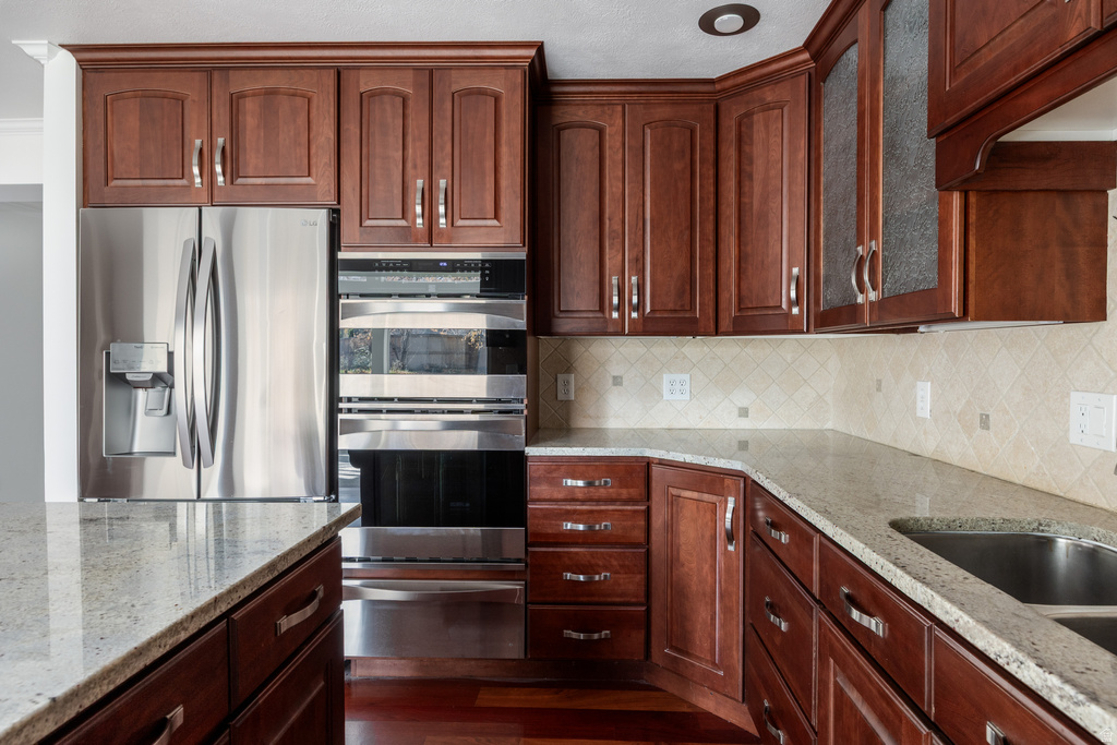 5089 S 2050 E Salt Lake City, UT 84117