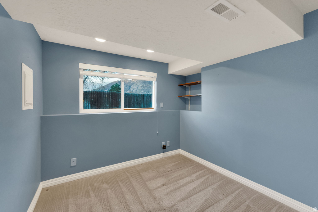 3217 E NUTREE DR Cottonwood Heights, UT 84121