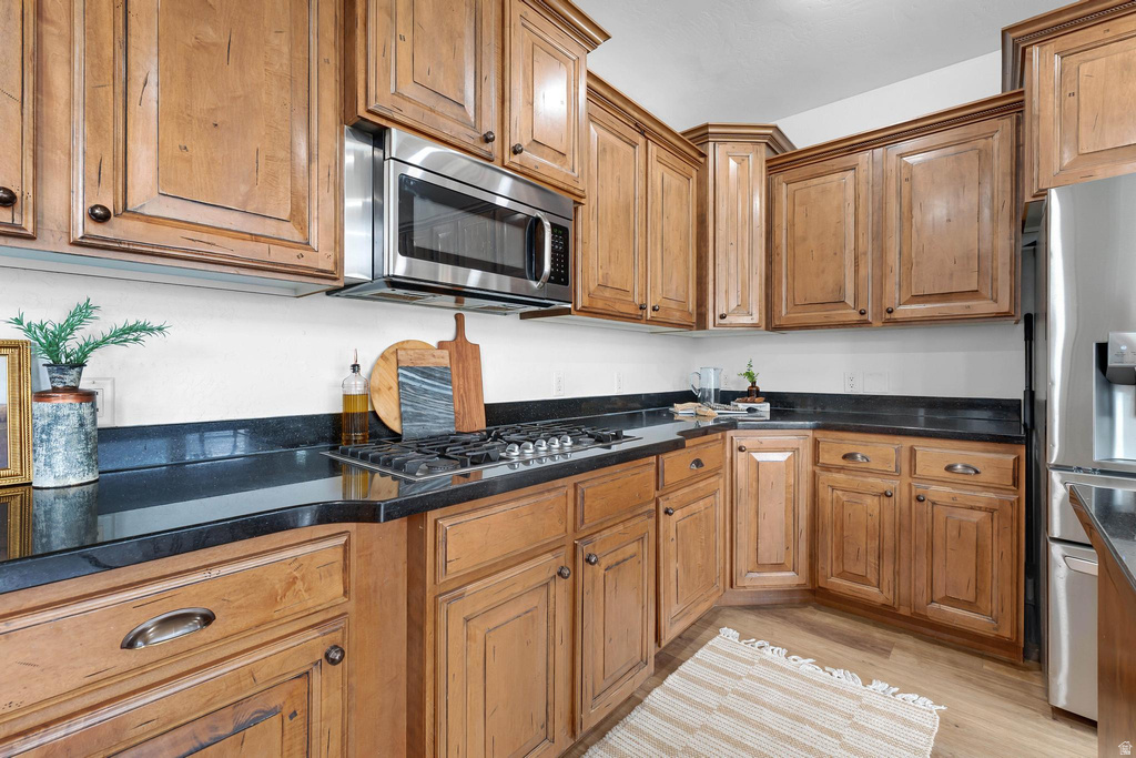 2177 S CENTENNIAL BLVD Saratoga Springs, UT 84045