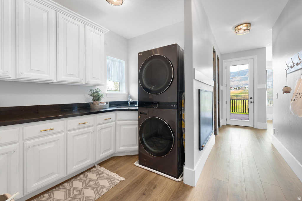 2177 S CENTENNIAL BLVD Saratoga Springs, UT 84045