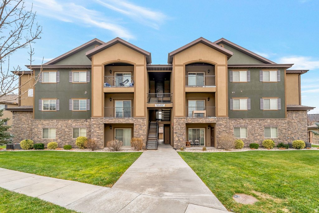 203 E JORDAN RIDGE BLVD #205 Saratoga Springs, UT 84045