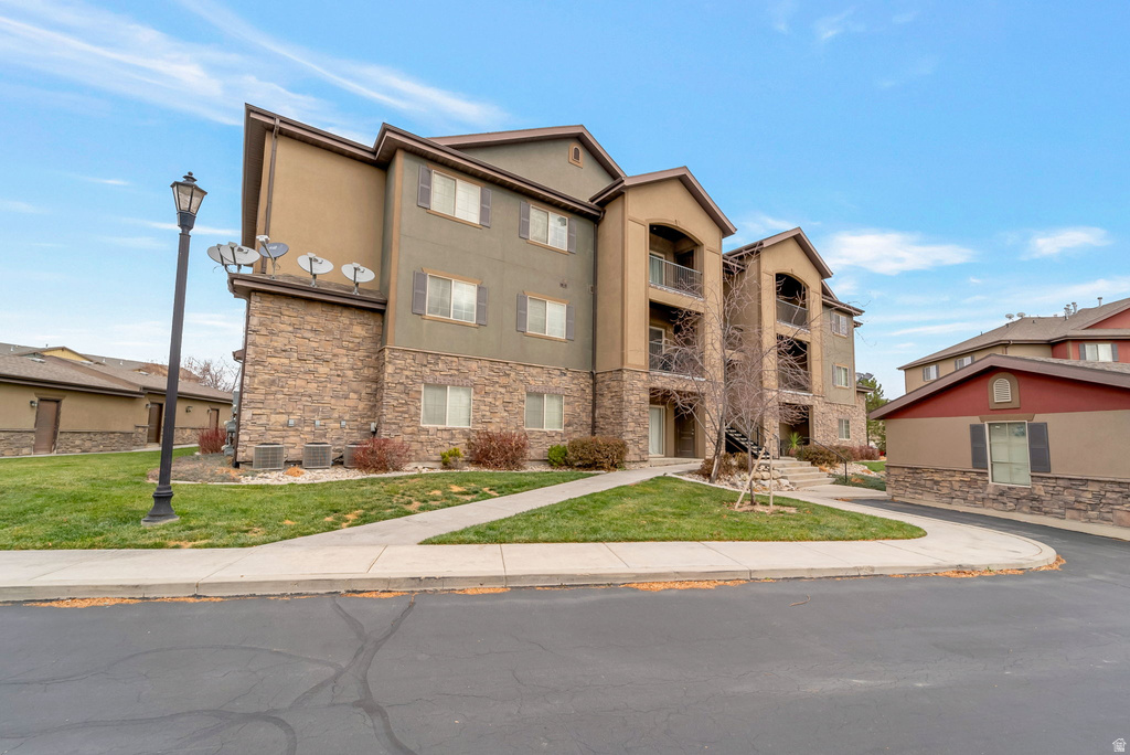 203 E JORDAN RIDGE BLVD #205 Saratoga Springs, UT 84045