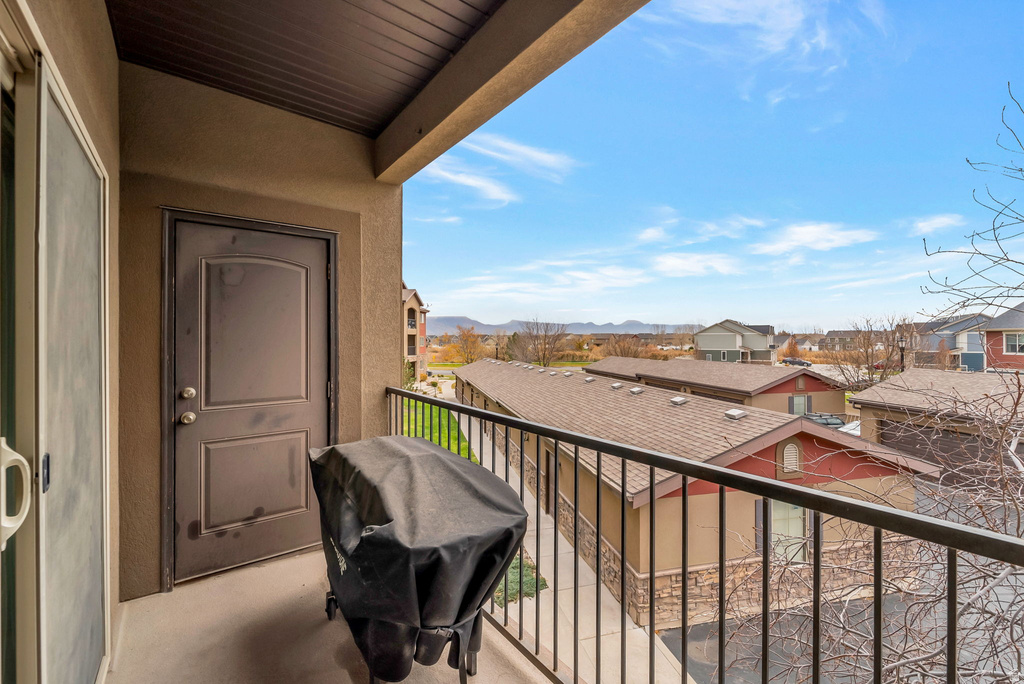 203 E JORDAN RIDGE BLVD #205 Saratoga Springs, UT 84045