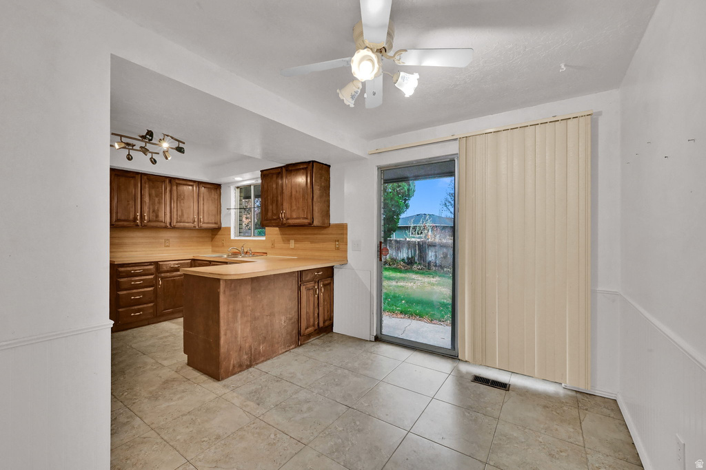 1663 NAVAJO DR Ogden, UT 84403