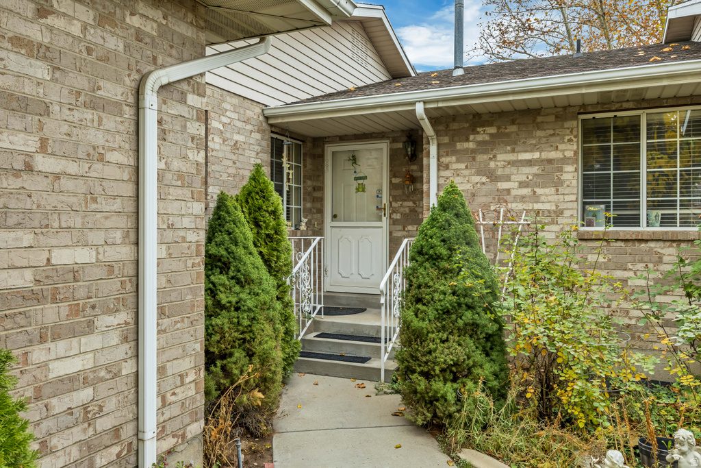 162 N 450 W #2 Orem, UT 84057