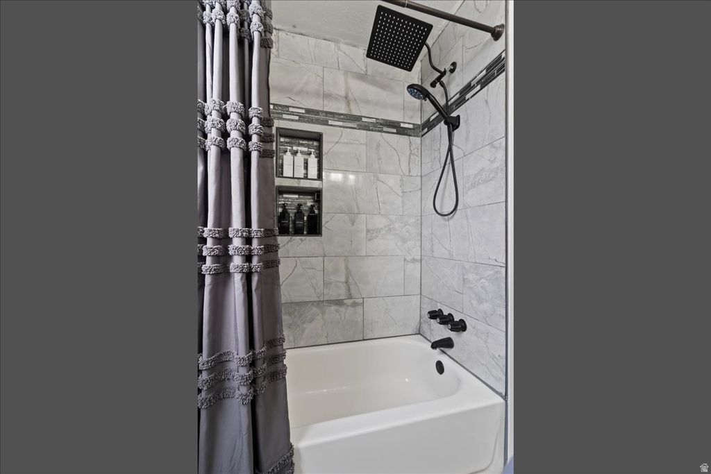 5243 S 2200 W Roy, UT 84067