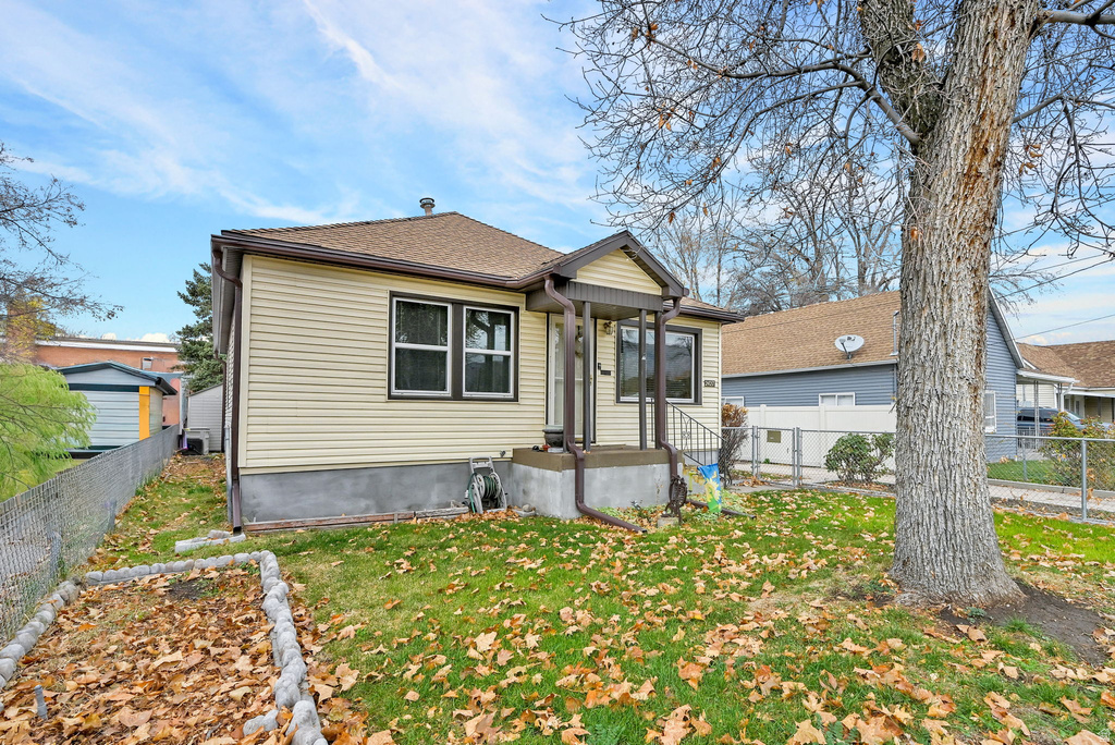 2427 D AVE Ogden, UT 84401