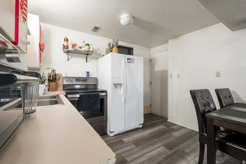 5254 W GROVEWOOD CIR West Valley City, UT 84120