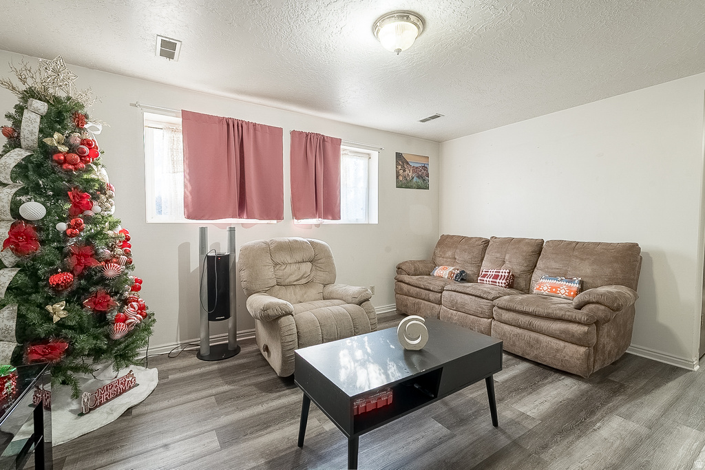 5254 W GROVEWOOD CIR West Valley City, UT 84120