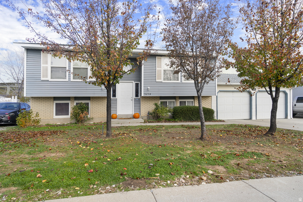 5254 W GROVEWOOD CIR West Valley City, UT 84120