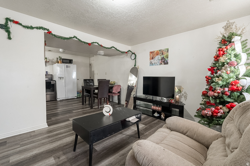 5254 W GROVEWOOD CIR West Valley City, UT 84120