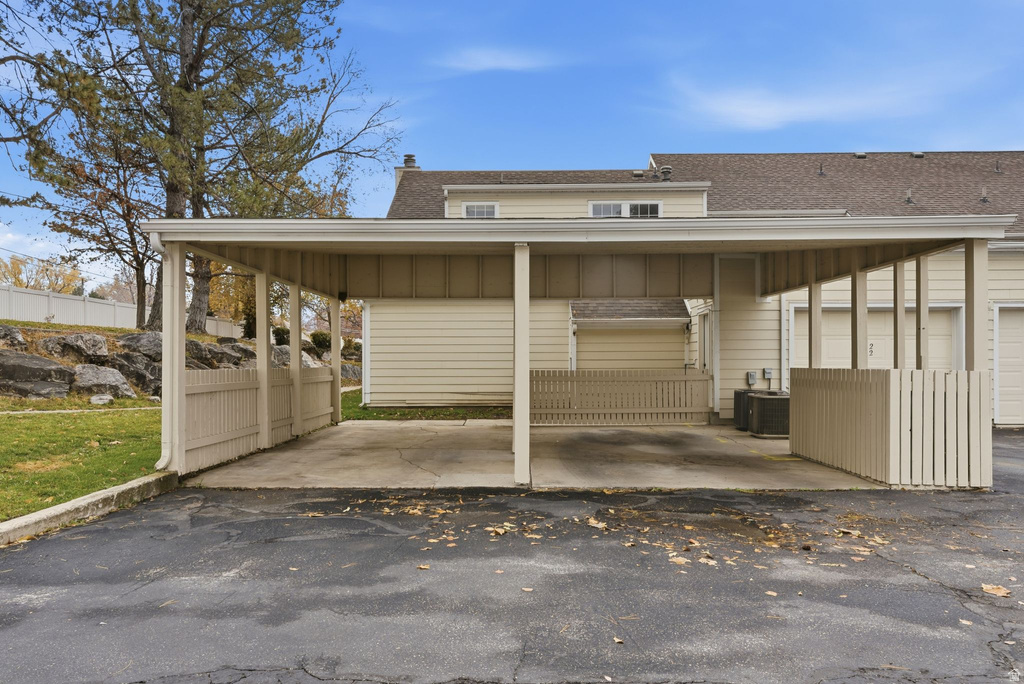 22 CREEKSIDE LN Centerville, UT 84014