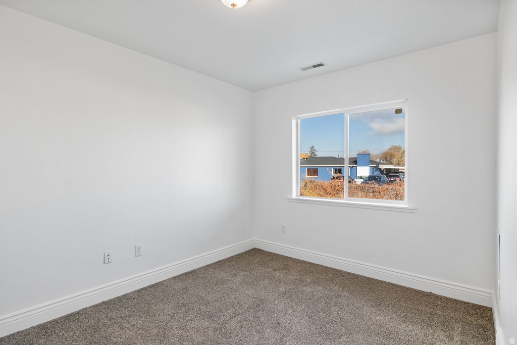 4551 W 4925 S Kearns, UT 84118