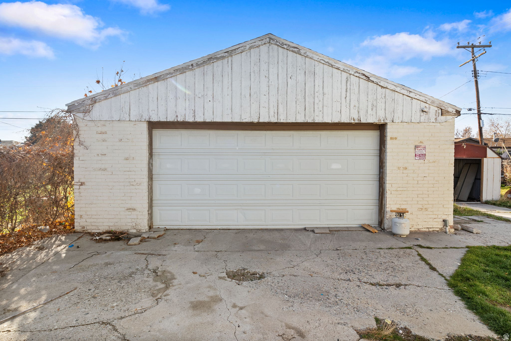 4551 W 4925 S Kearns, UT 84118