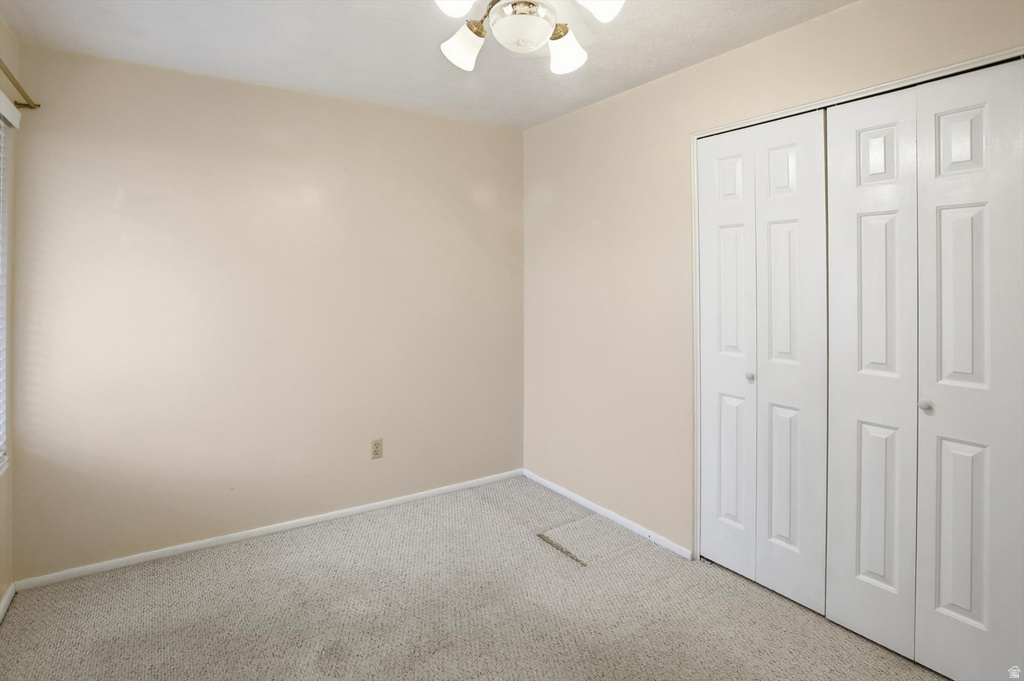 5558 S 1025 E South Ogden, UT 84405