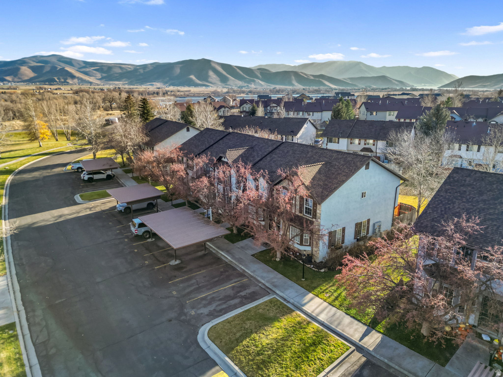 890 E HAMLET CIR N Midway, UT 84049