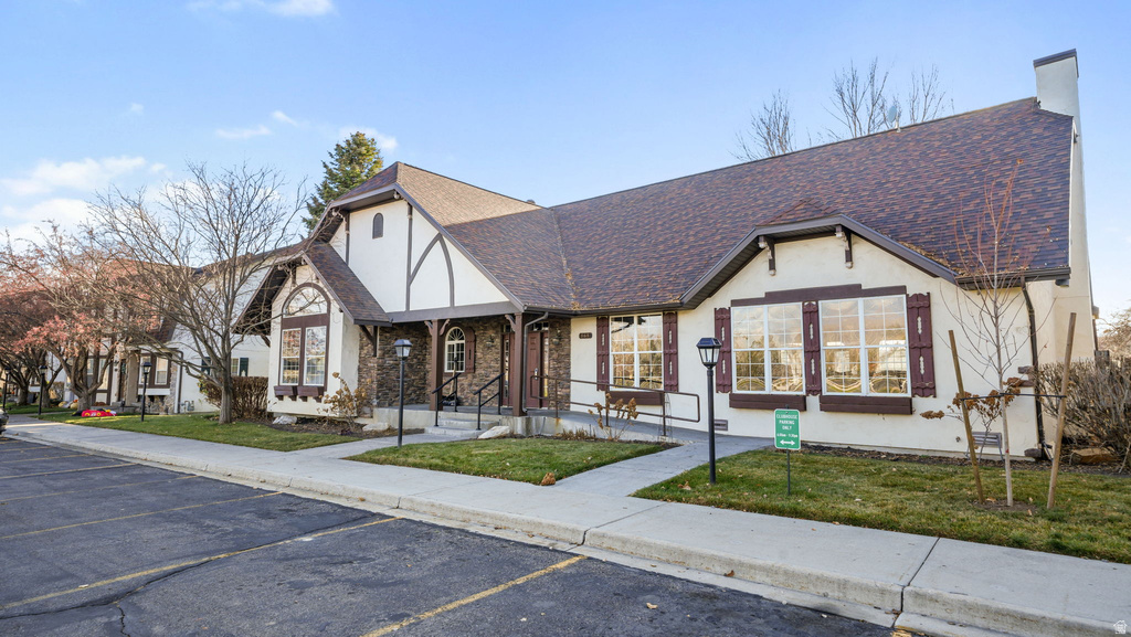 890 E HAMLET CIR N Midway, UT 84049