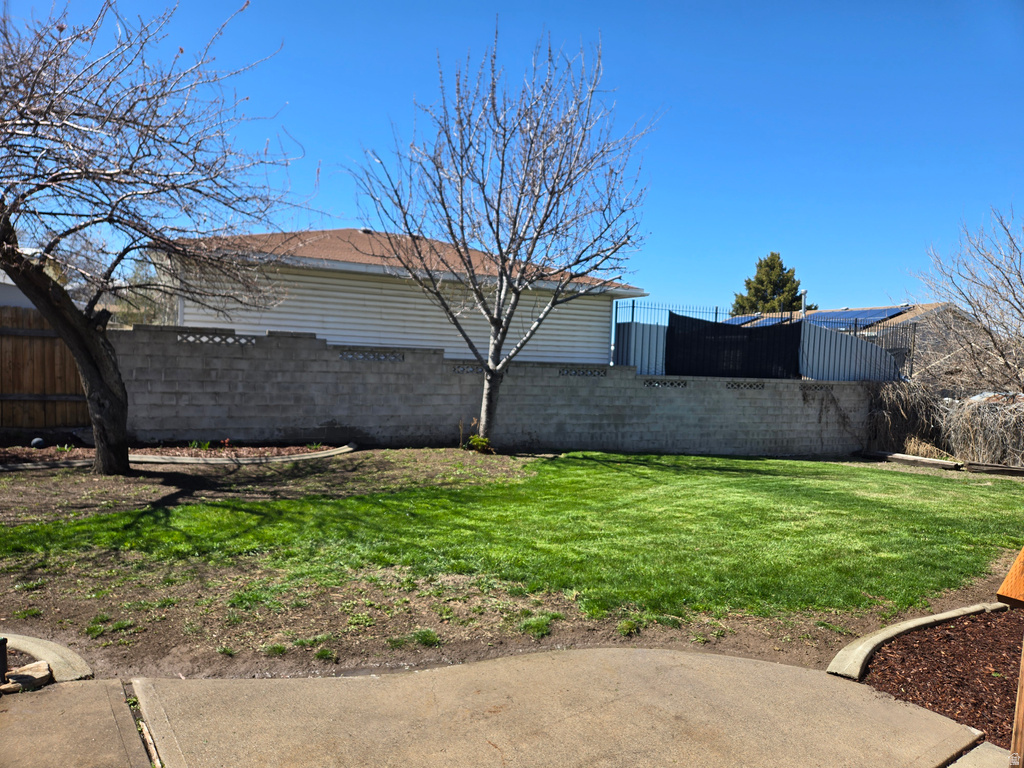 3906 S BOOTHILL CIR West Valley City, UT 84120