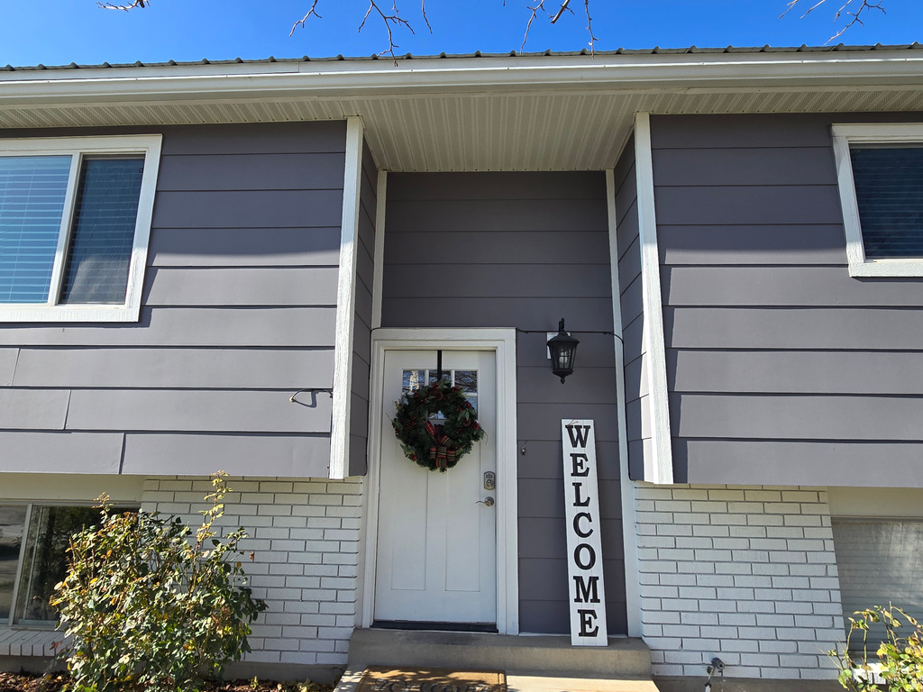 3906 S BOOTHILL CIR West Valley City, UT 84120