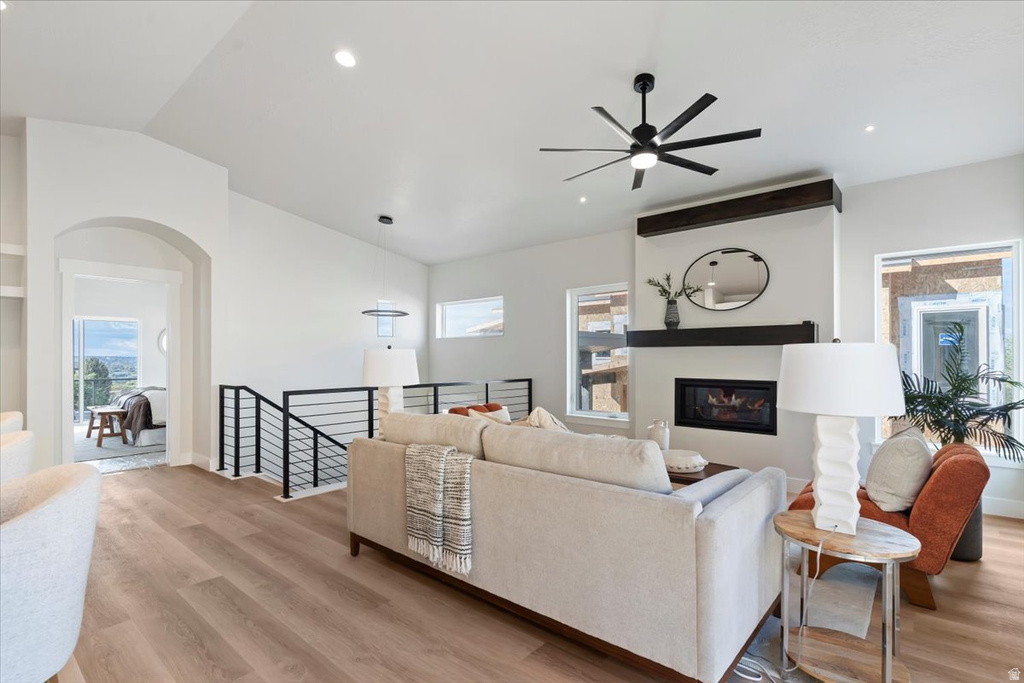 1582 E MADDIES CV #19 Ogden, UT 84404