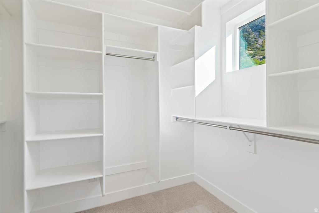 1582 E MADDIES CV #19 Ogden, UT 84404