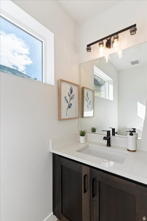 1582 E MADDIES CV #19 Ogden, UT 84404