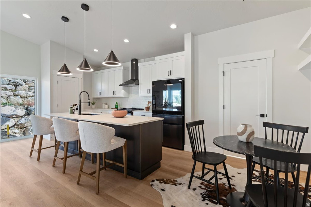 1582 E MADDIES CV #19 Ogden, UT 84404