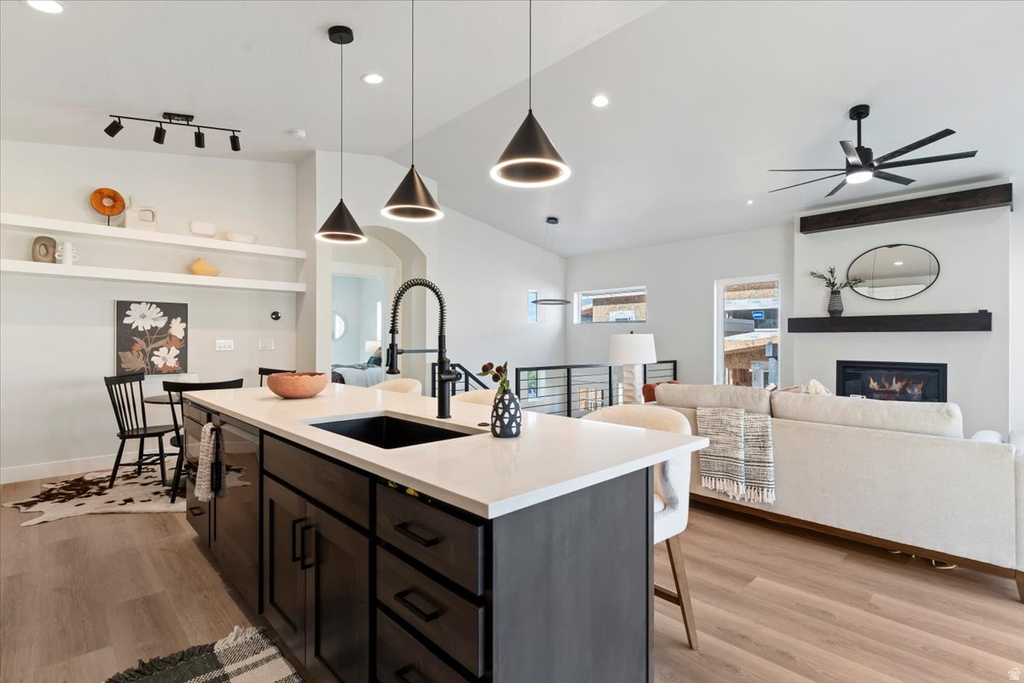 1582 E MADDIES CV #19 Ogden, UT 84404