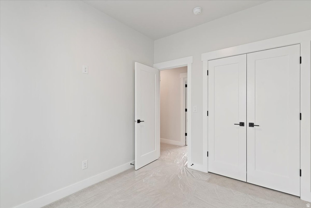 1582 E MADDIES CV #19 Ogden, UT 84404