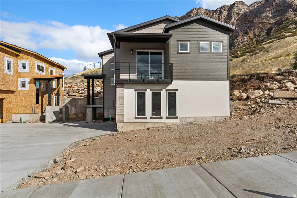 1582 E MADDIES CV #19 Ogden, UT 84404