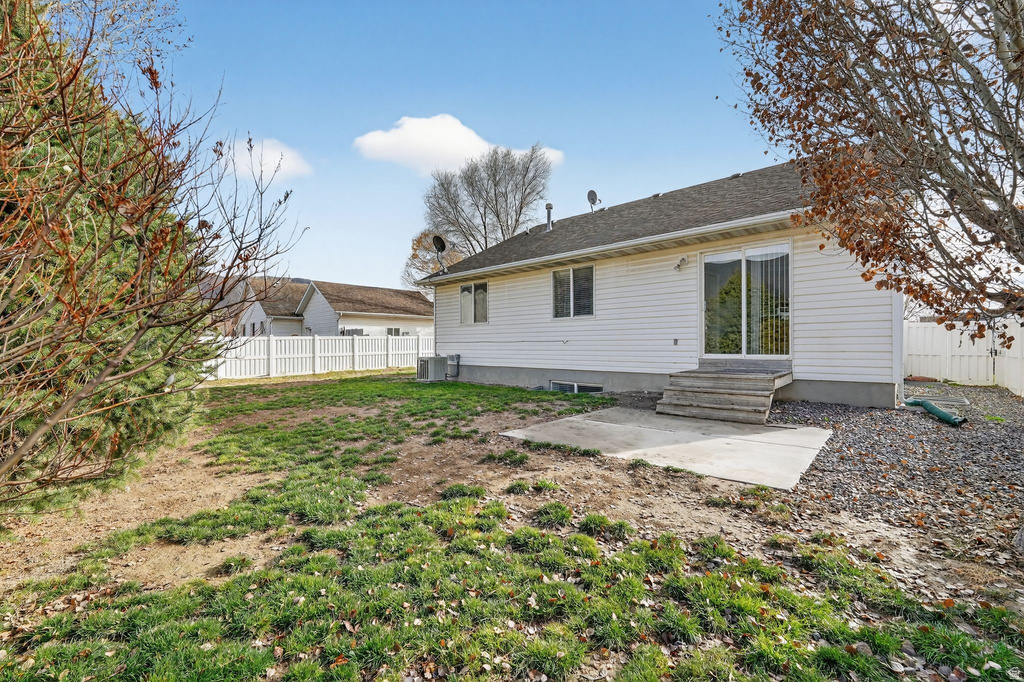 1743 E DOVE WAY Eagle Mountain, UT 84005