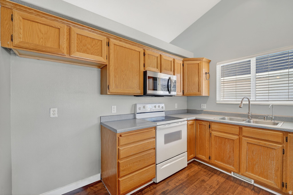 1743 E DOVE WAY Eagle Mountain, UT 84005