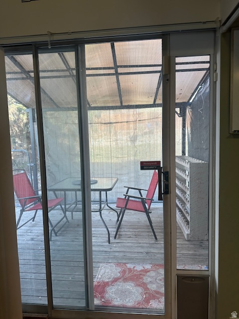 887 E 3RD AVE Salt Lake City, UT 84103